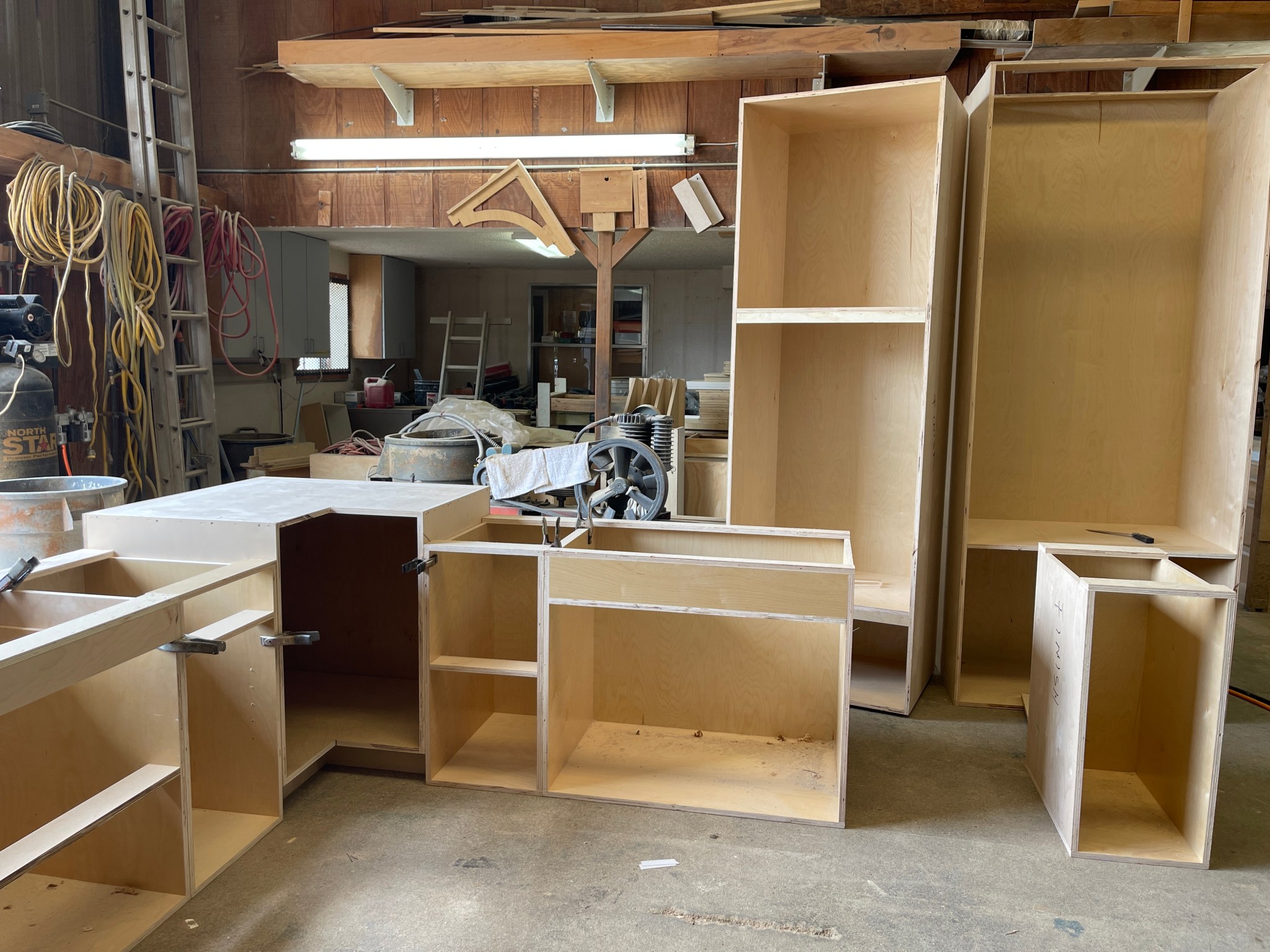 Creative Oak Furniture Manufacturing